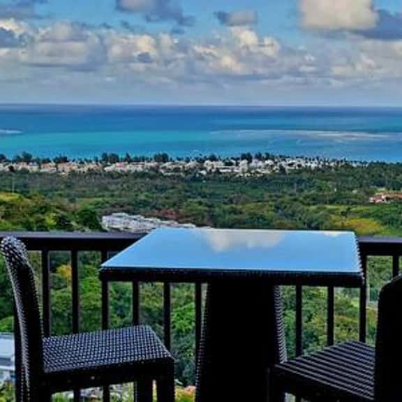 1bed/2bath Ocean View Escape Near Rainforest + Beaches - Image 1